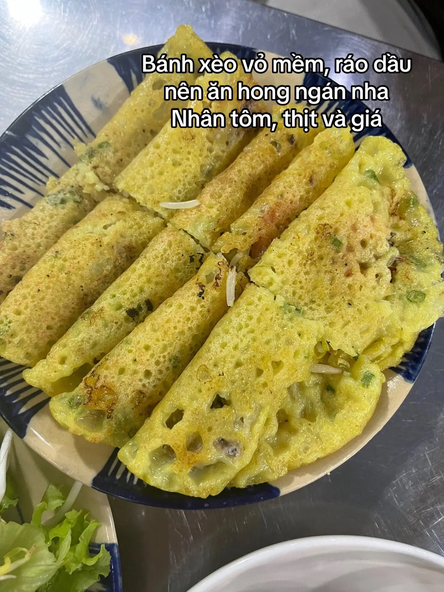 Hình ảnh Bánh xèo mềm tôm, thịt (10 cái)