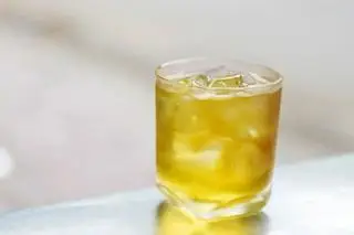 Hình ảnh Trà Đá (1 Cốc)