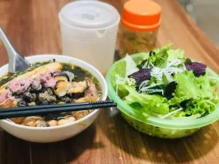 Hình ảnh bún bò giò