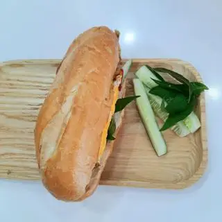 Hình ảnh Bánh mì 2 trứng ốp la