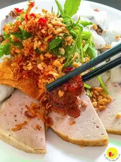 Hình ảnh Bánh Ướt Chả Quế