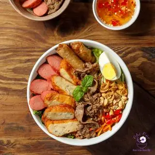 Hình ảnh Bún Trộn Chả Cá Biển