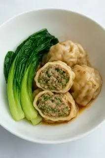 Hình ảnh Hoành thánh thịt heo mix cải ngọt 7 cái