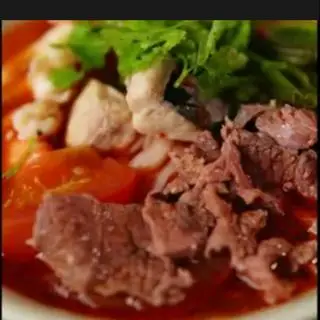 Hình ảnh BÚN/MÌ THÁI THỊT BÒ & 5 VIÊN THẢ LẨU