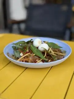 Hình ảnh Bánh tráng trộn muối