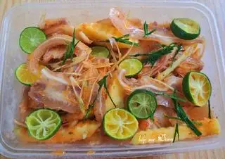 Hình ảnh tai heo sốt thái