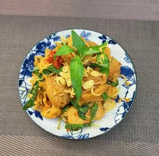 Hình ảnh Đậu hủ chiên giòn sốt xả tắc hành phi