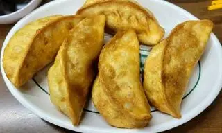 Hình ảnh Bánh há cảo chiên - 군만두 