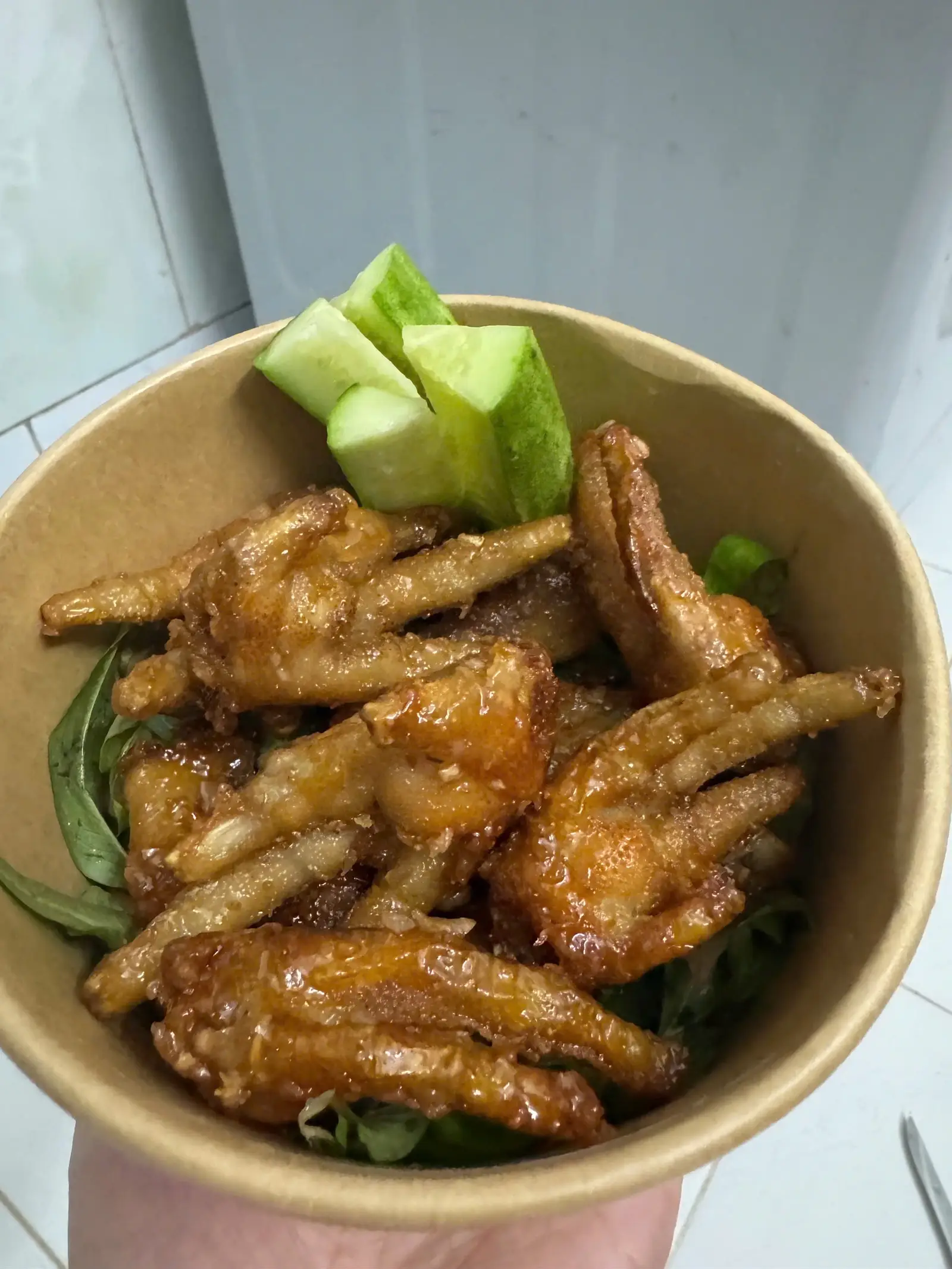 Hình ảnh Chân gà sốt mắm tỏi
