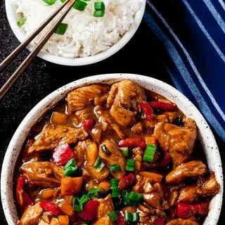 Hình ảnh Cơm Gà Kho Singapore Sa Tế