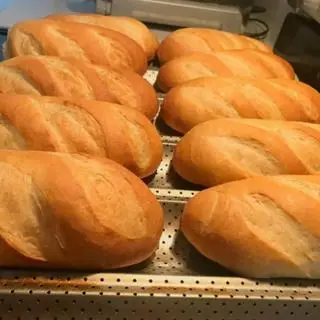 Hình ảnh Bánh mì không