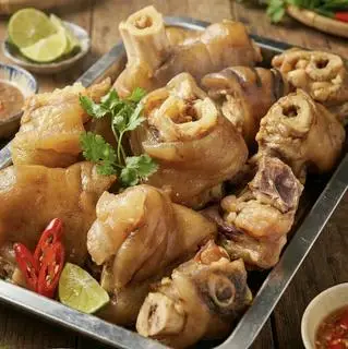 Hình ảnh Lẩu dựng (giò) bò - 249K