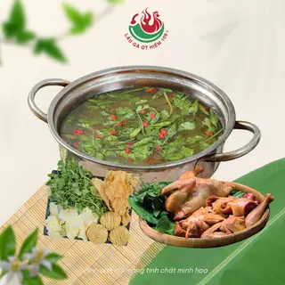 Hình ảnh Lẩu Gà Ớt Hiểm - Gà Tre (Gà tươi) - Lẩu lớn