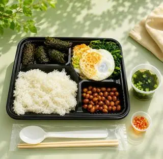 Hình ảnh Cơm chả lá lốt