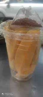 Hình ảnh xoài chấm muối tôm 