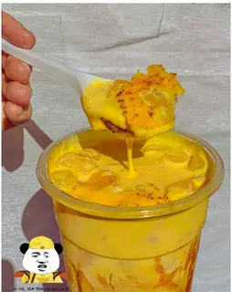 Hình ảnh Trà sữa kem trứng dừa nướng