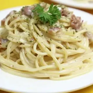 Hình ảnh Mỳ thịt xông khói