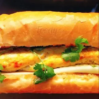 Hình ảnh Bánh mì trứng 2 quả