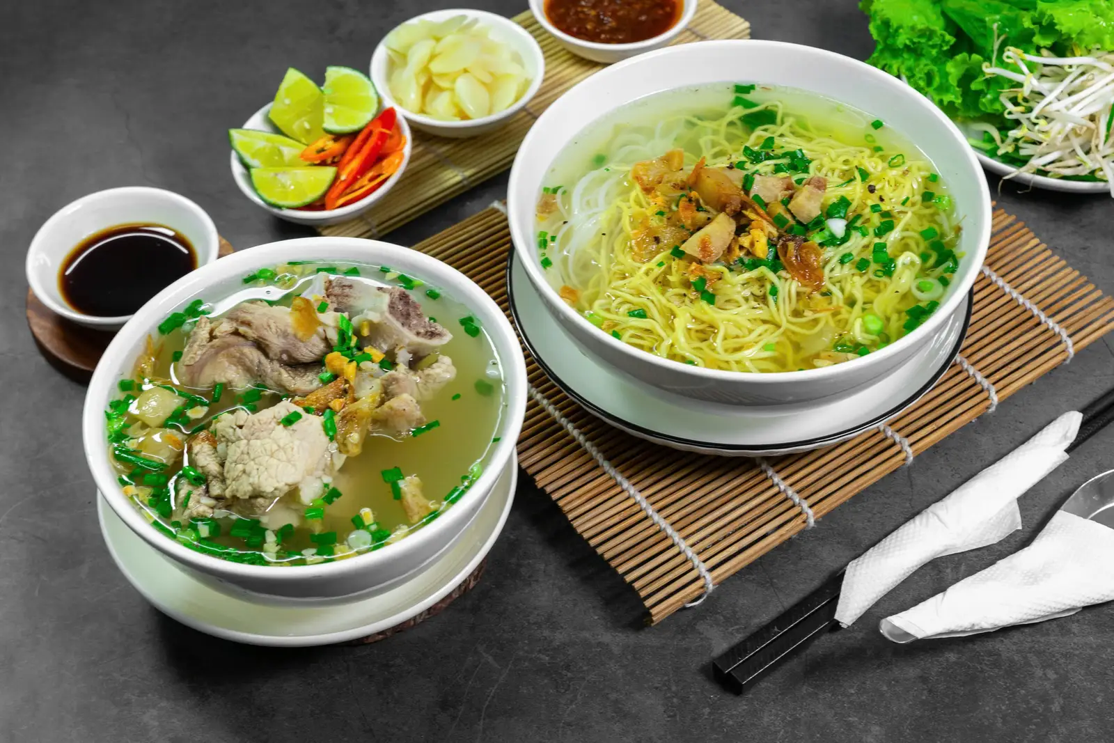 Hình ảnh XÍ QUÁCH