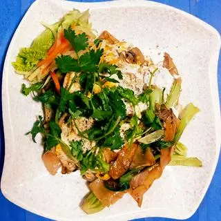 Hình ảnh Hủ tiếu xào trứng