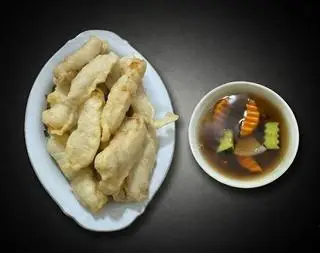 Hình ảnh Thịt heo chiên sốt chua ngọt