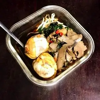 Hình ảnh TRỨNG LỘN NGẢI CỨU 2 QUẢ