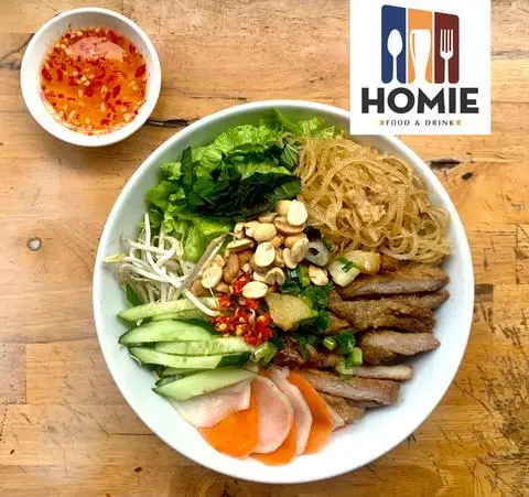 Hình ảnh Bún thịt nướng truyền thống