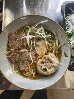 Hình ảnh Bún bò Tô thường 