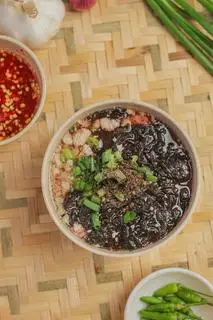 Hình ảnh Canh rong biển thịt bằm