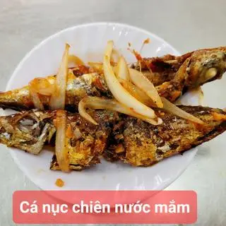 Hình ảnh Cá nục chiên nước mắm