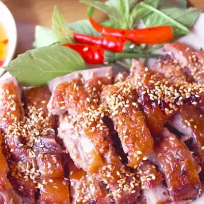Hình ảnh Vịt nướng một con