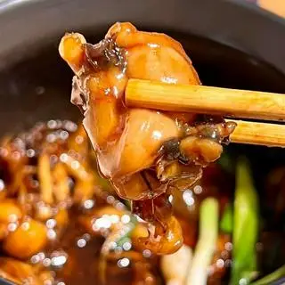 Hình ảnh 1 Cháo lá dứa + 2 con ếch vị Singapore cay vừa 