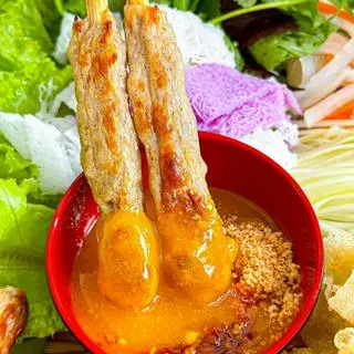 Hình ảnh Combo Nem Lụi Bọc Sả 5 Cây