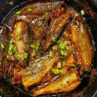 Hình ảnh Cơm cá chốt kho tiêu 