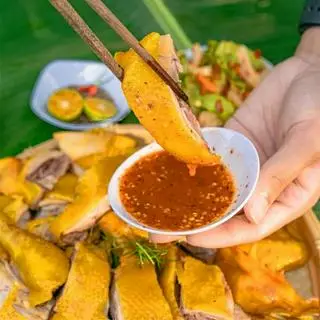 Hình ảnh Gà Ủ MUỐI 1 con