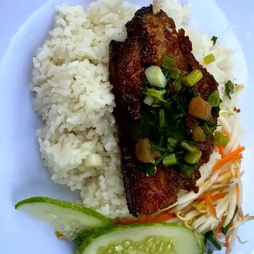 Hình ảnh Cơm tấm Ba rọi