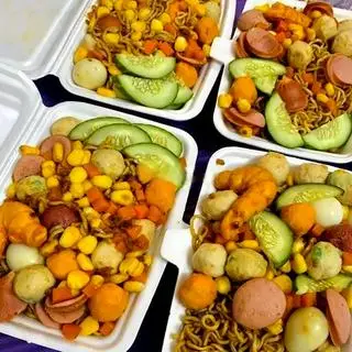 Hình ảnh Mì trộn đầy đủ