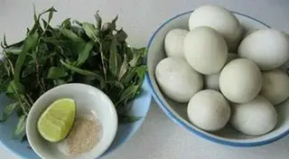 Hình ảnh Trứng vịt lộn (10 Trứng)