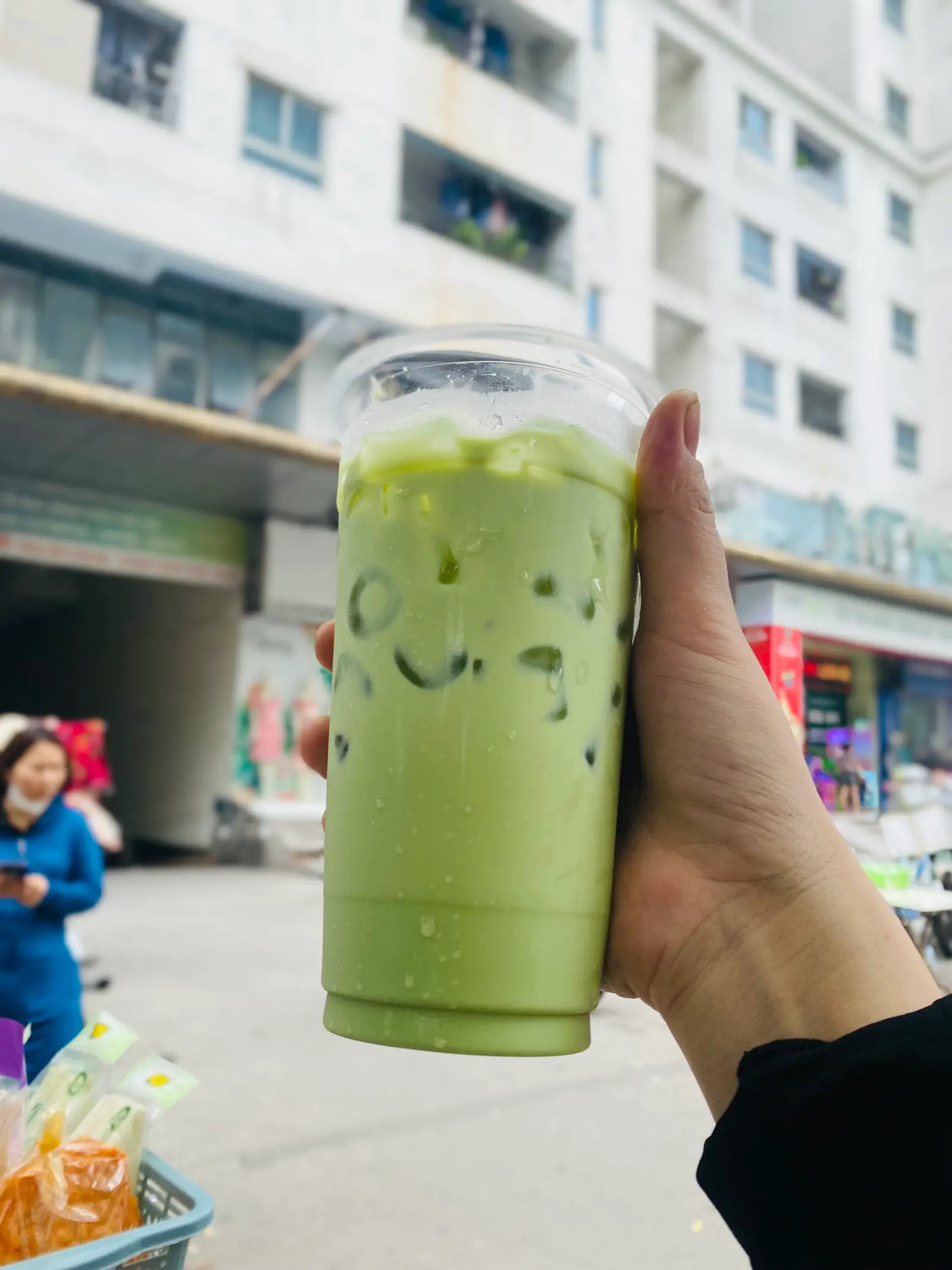 Hình ảnh Trà sữa thái xanh ly 700ml