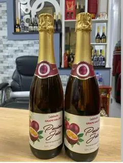 Hình ảnh Grape Valley - Passion Juice - Nước trái cây có ga hương chanh Leo - 750 ml