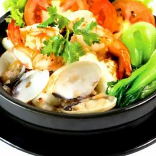 Hình ảnh Cơm tay cầm hải sản - Soda chanh đường