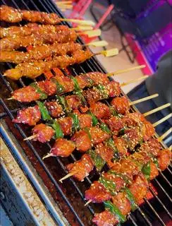 Hình ảnh Bò vừng xiên ớt xanh