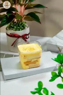 Hình ảnh Bánh bông lan kem trứng dừa nướng 