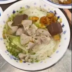 Hình ảnh Hủ tiếu lòng heo