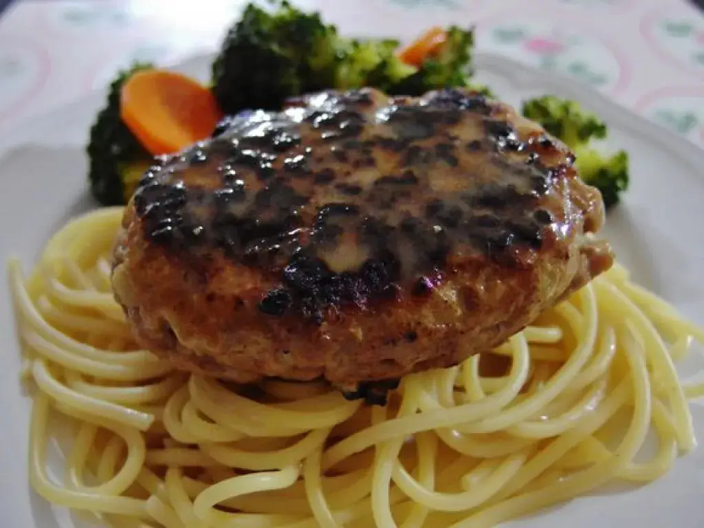 Hình ảnh mi yakisoba hambuger 