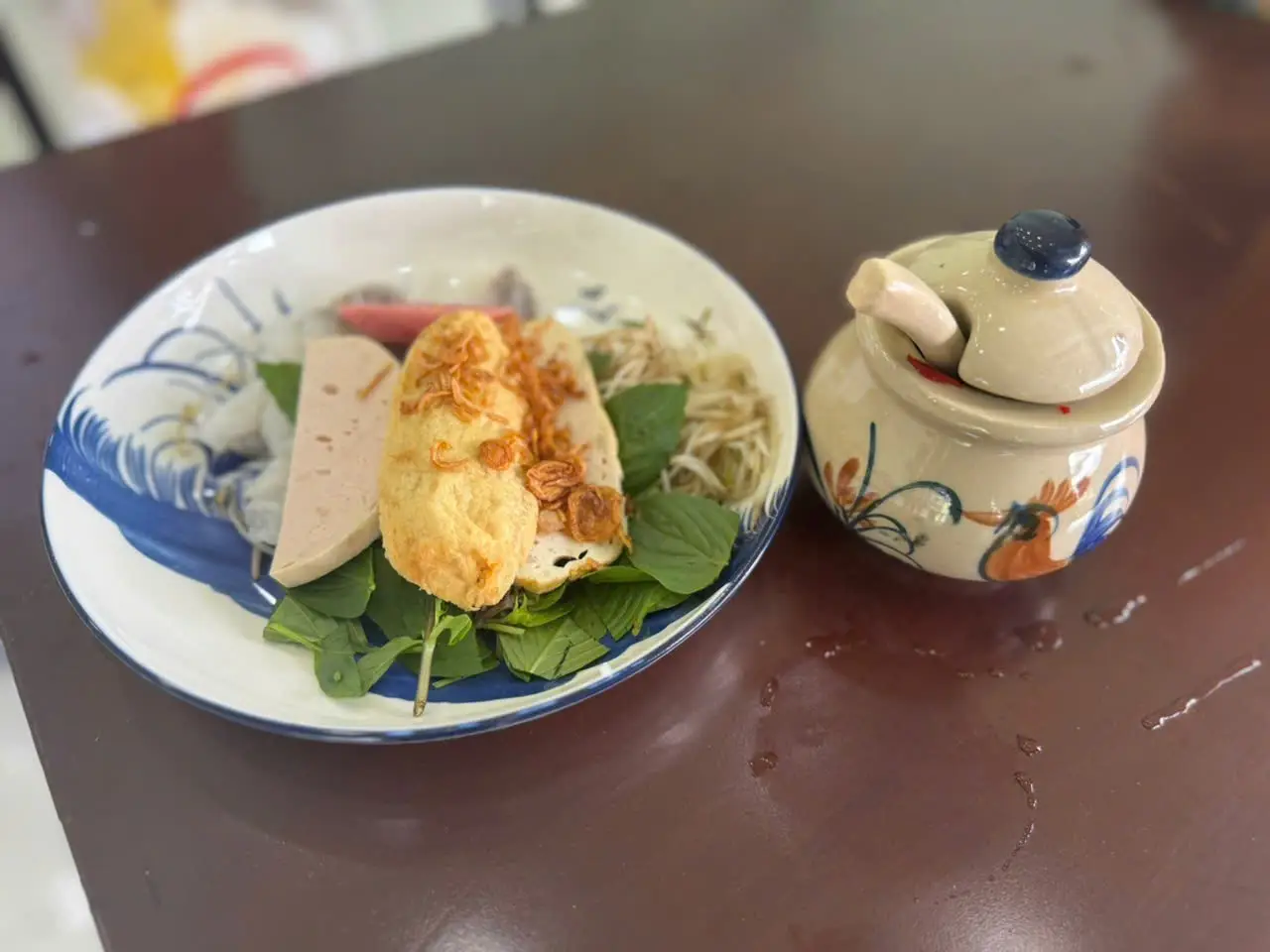 Hình ảnh BÁNH CUỐN NÓNG