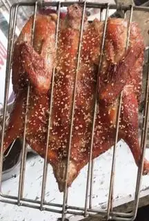 Hình ảnh vịt nướng nửa con 