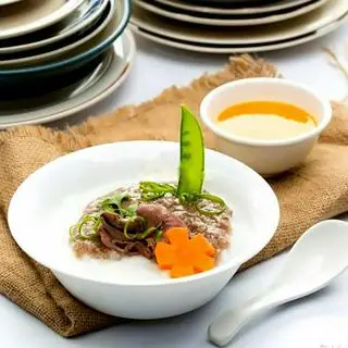 Hình ảnh Cháo tim hạt sen