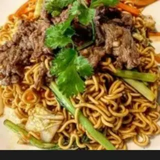 Hình ảnh Mì xào bò