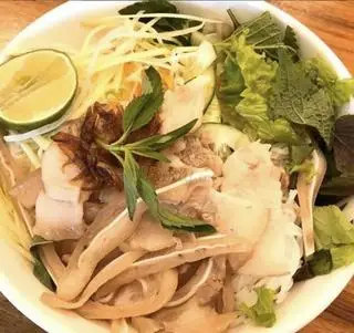 Hình ảnh BÚN MẮM NÊM TAI-MŨI
